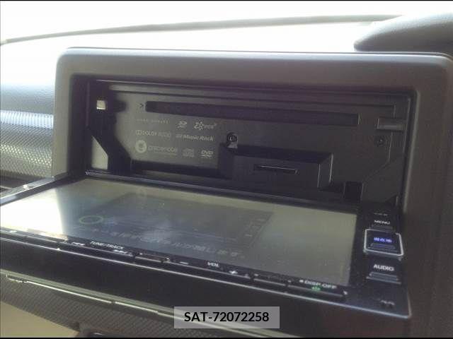 Honda N BOX 2019-11 352251-24