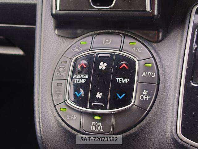 Toyota VOXY 2014-12 394986-25