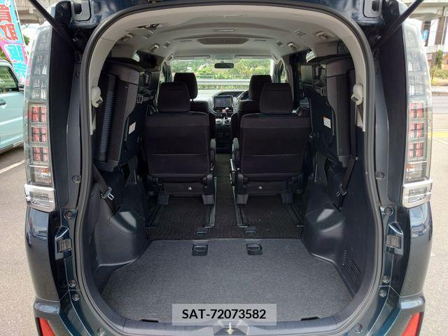 Toyota VOXY 2014-12 394986-20