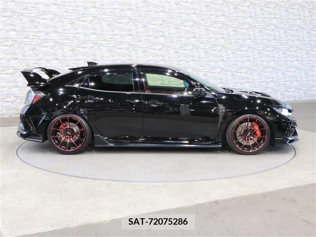 Honda CIVIC 2019-01 208569-8