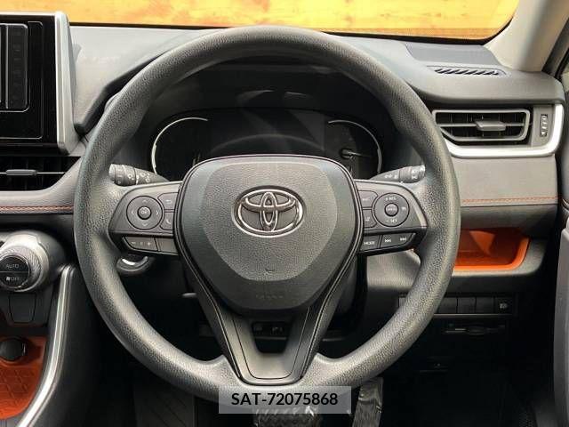 Toyota RAV4 2019-05 374723-11