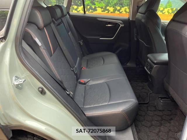 Toyota RAV4 2019-05 374723-9