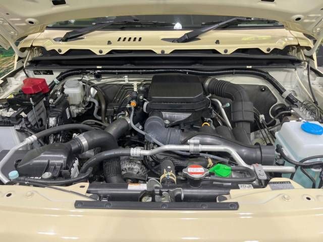 Suzuki JIMNY 2019-07 22197-18