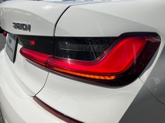 Bmw 3 SERIES 2019-03 22746-9