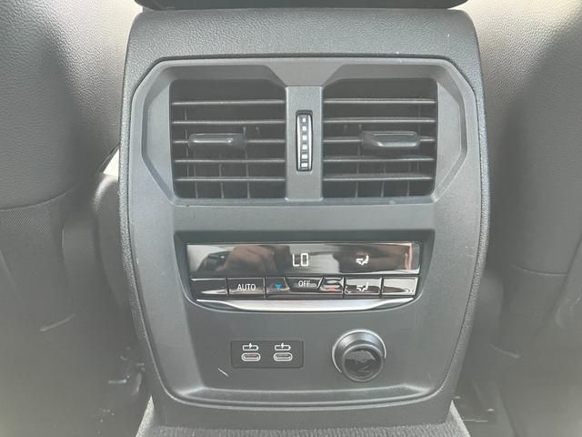 Bmw 3 SERIES 2019-03 22746-17