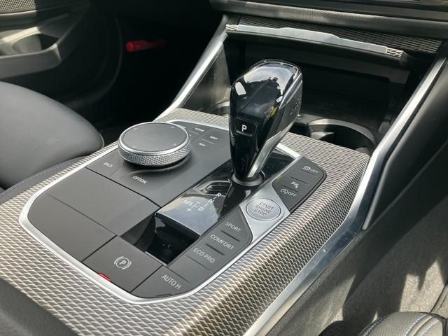 Bmw 3 SERIES 2019-03 22746-18