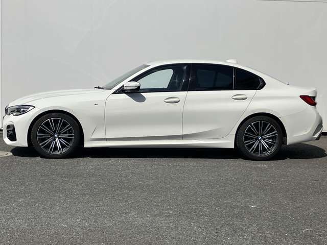 Bmw 3 SERIES 2019-03 22746-5