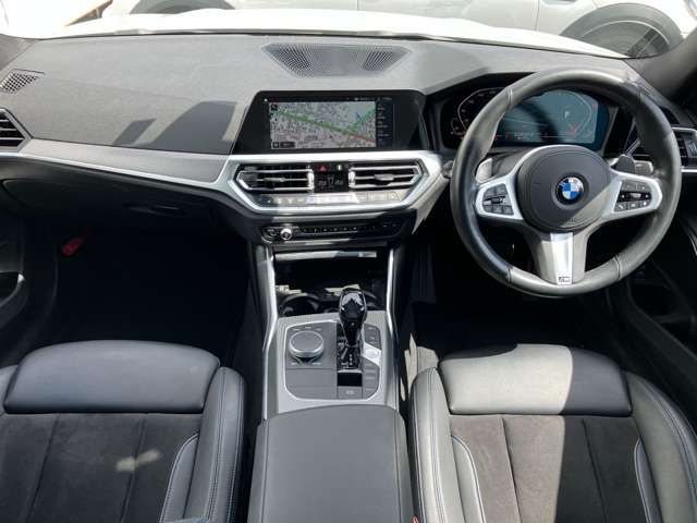Bmw 3 SERIES 2019-03 22746-1