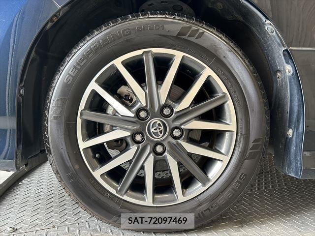 Toyota VOXY 2016-02 321492-16