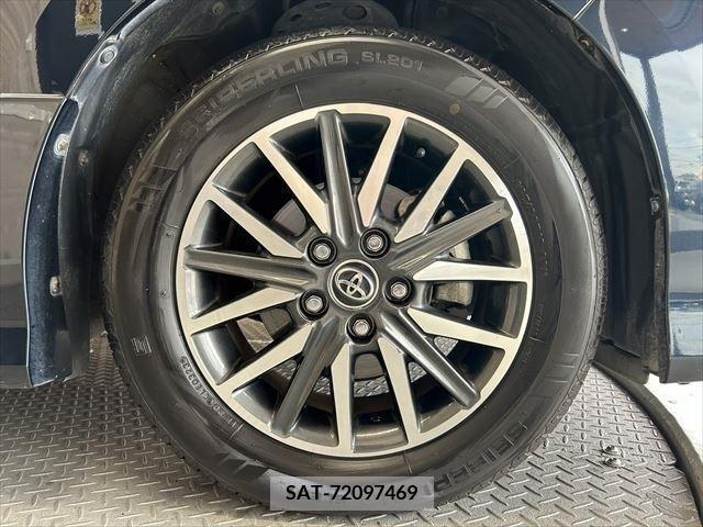 Toyota VOXY 2016-02 321492-14