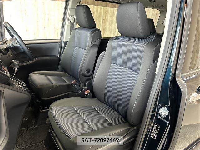 Toyota VOXY 2016-02 321492-22