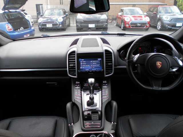 Porsche CAYENNE 2013-11 16200-9