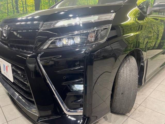 Toyota VOXY 2020-11 28245-12