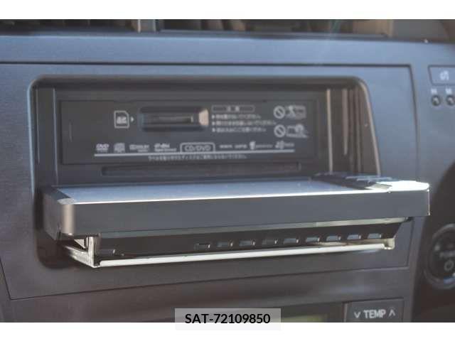 Toyota PRIUS 2010-06 281985-6