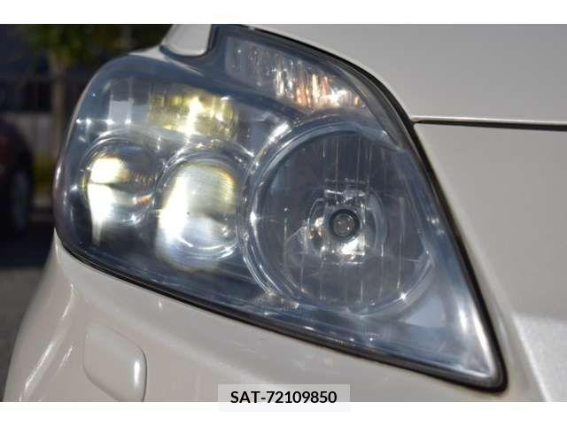 Toyota PRIUS 2010-06 281985-17