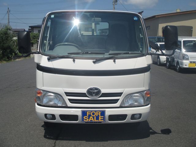 Toyota DYNA TRUCK 2014-02 4295-1