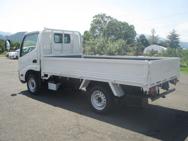 Toyota DYNA TRUCK 2014-02 4295-12