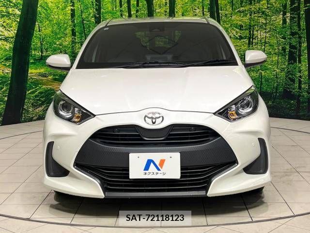 Toyota YARIS 2022-03 376203-14