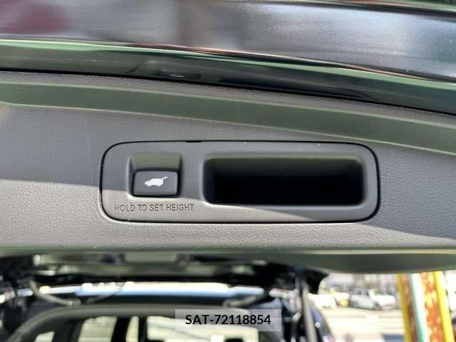 Honda e 2024-01 217413-15