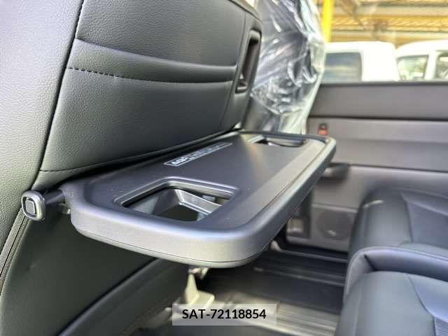 Honda e 2024-01 217413-7