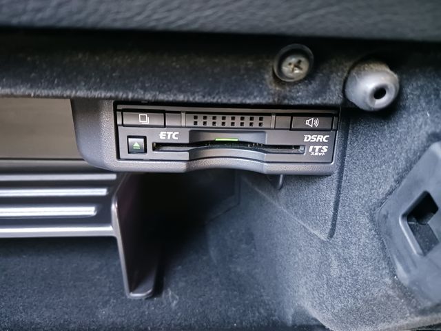 Lexus IS 2013-03 195603-17