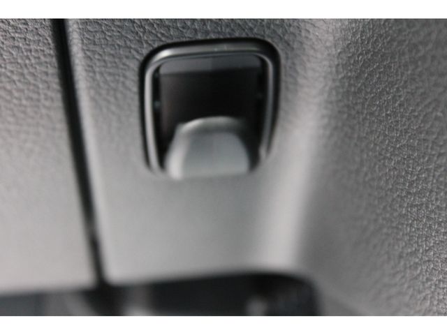 Suzuki SPACIA 2022-10 21543-13