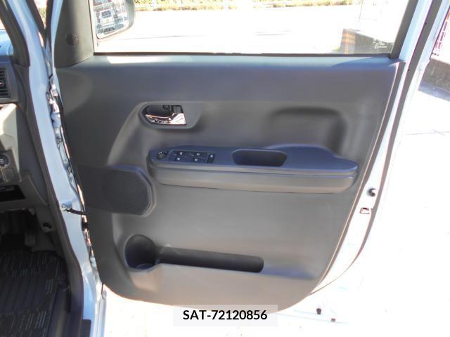 Daihatsu WAKE 2017-03 378916-27