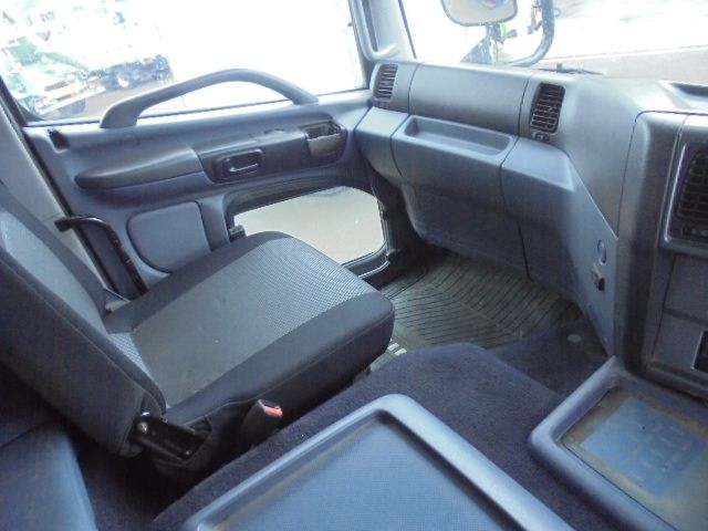 Hino PROFIA 2005-07 7913-18