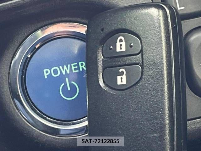 Toyota AQUA 2019-09 293057-7