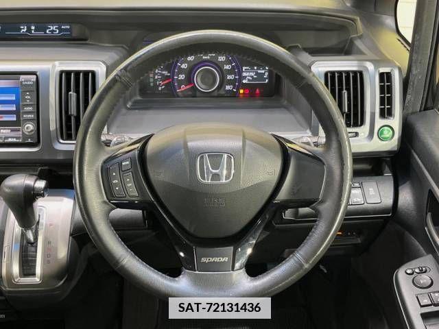 Honda e 2010-02 337991-12