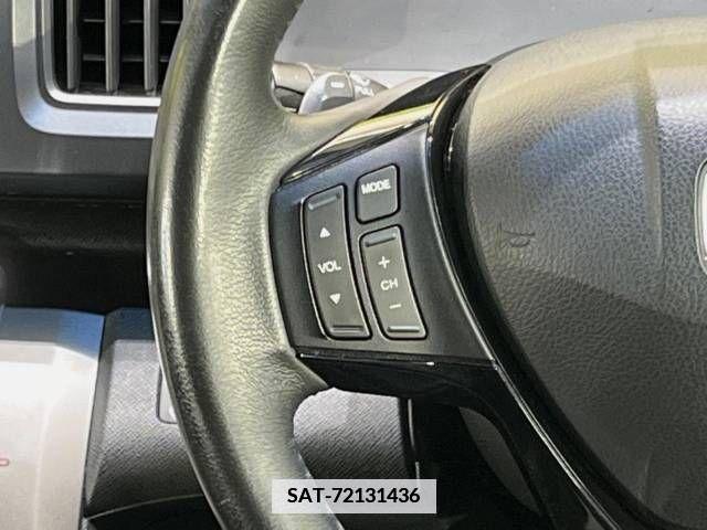 Honda e 2010-02 337991-7