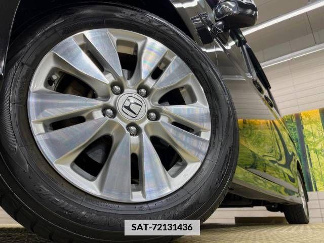 Honda e 2010-02 337991-14