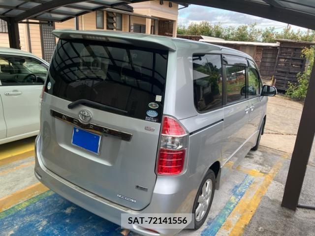 Toyota NOAH 2007-09 392852-2