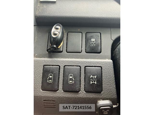 Toyota NOAH 2007-09 392852-20