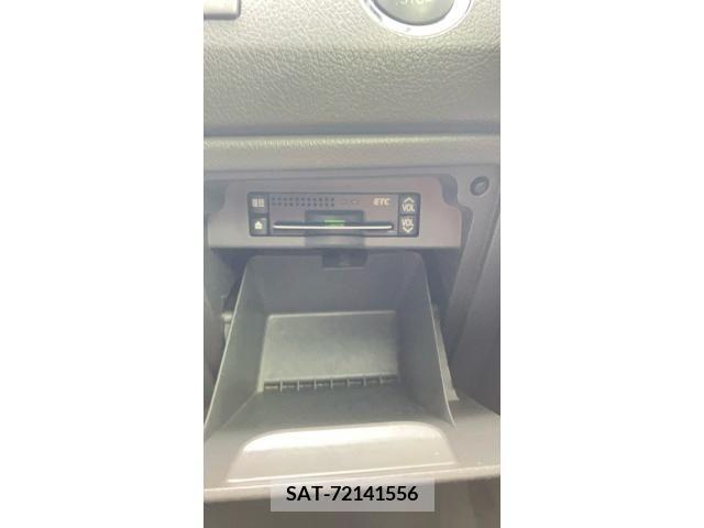 Toyota NOAH 2007-09 392852-28