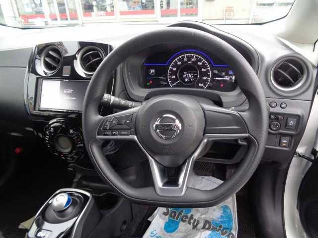 Nissan NOTE 2019-03 189102-3