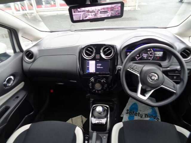 Nissan NOTE 2019-03 189102-1