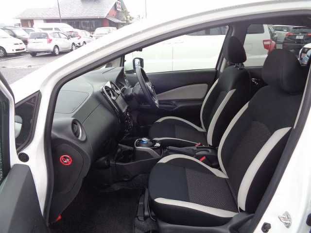 Nissan NOTE 2019-03 189102-12