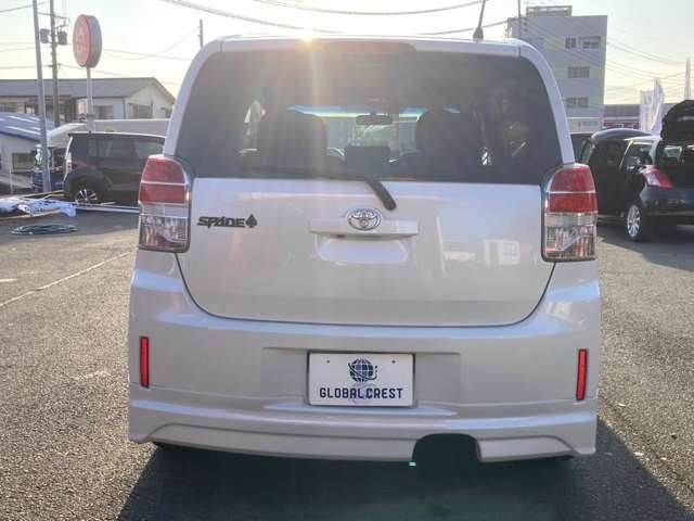 Toyota SPADE 2013-11 183779-5