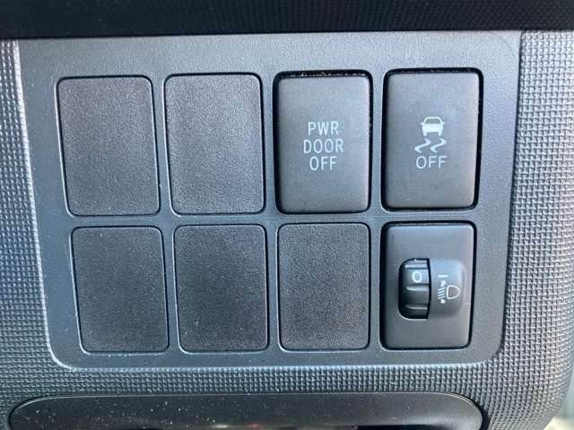 Toyota SPADE 2013-11 183779-13