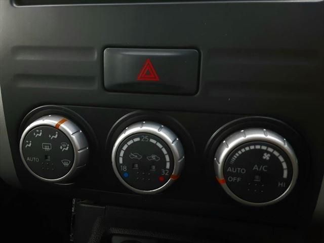 Nissan X-TRAIL 2010-05 187077-27