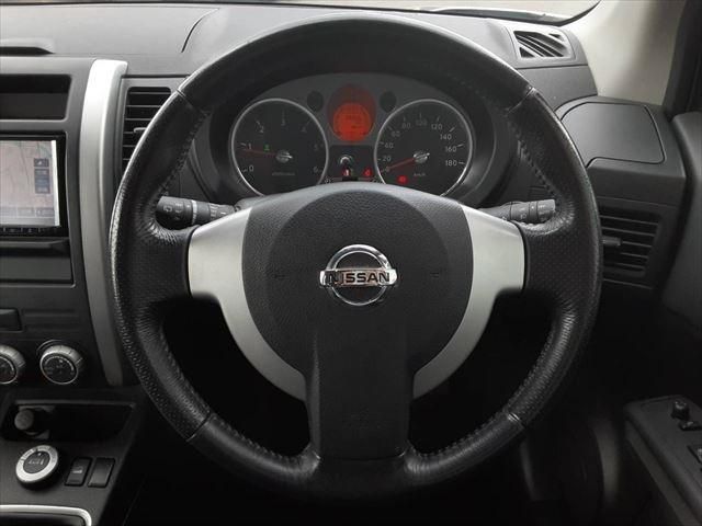 Nissan X-TRAIL 2010-05 187077-24