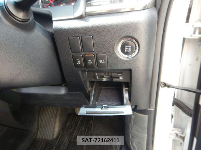 Toyota ALPHARD 2018-03 227830-10