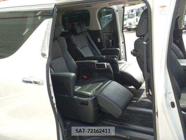 Toyota ALPHARD 2018-03 227830-8