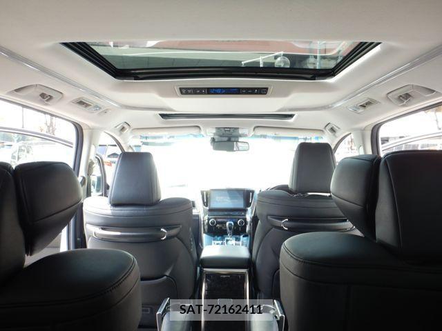 Toyota ALPHARD 2018-03 227830-18