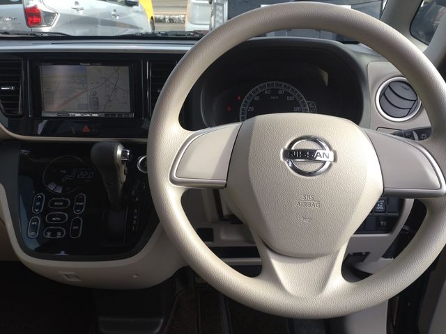 Nissan DAYZ ROOX 2019-07 8889-7