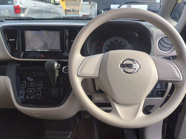 Nissan DAYZ ROOX 2019-07 8889-6