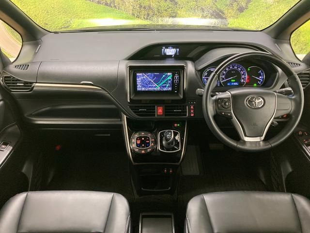 Toyota ESQUIRE 2017-02 27832-1