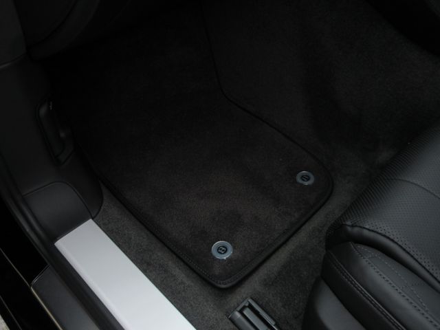 Bentley Bentley 2022-10 189003-22