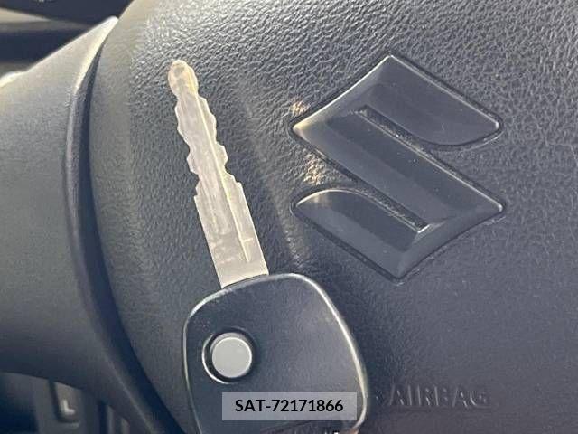 Suzuki ALTO 2017-02 395579-7
